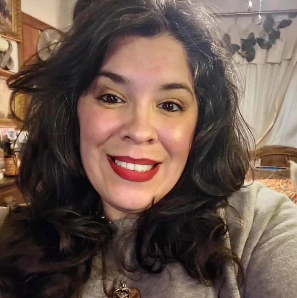 Shellie - Picture 5 of 7